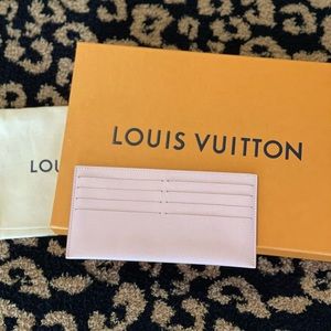 Brand New Louis Vuitton Felicie Cardholder in Pink